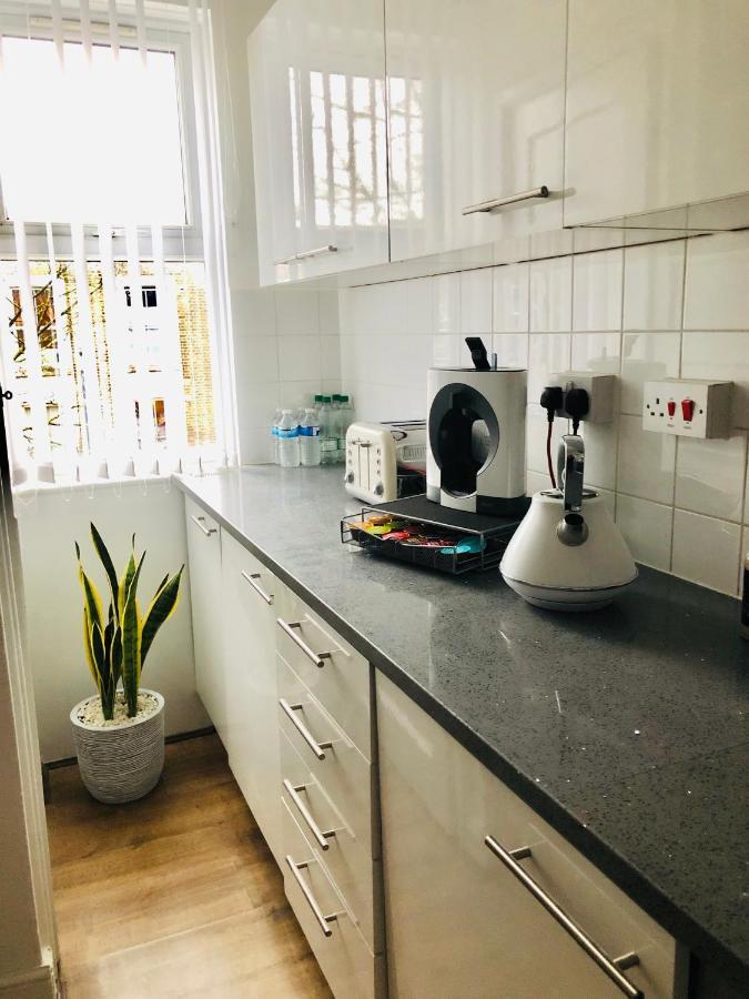 Super Location 1Min From Metro 10Min From Camden Apartment Londra Exterior foto